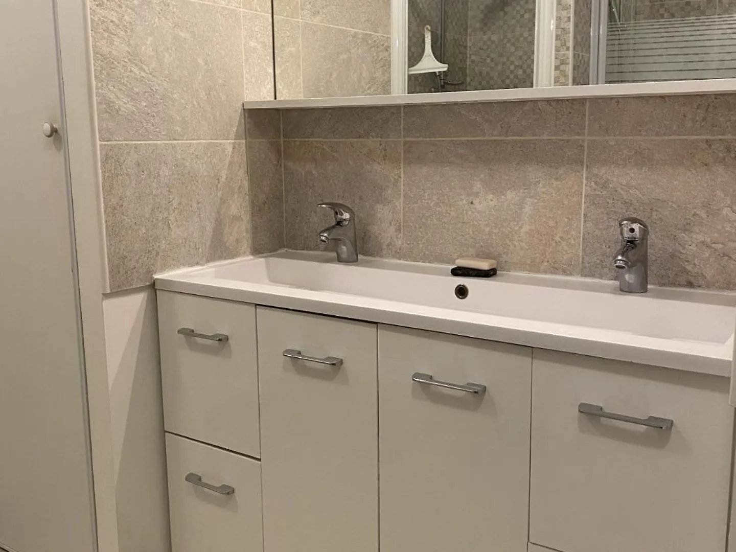 Homestay Chambre Confort Centre Ville Chez L'Habitant Lyon France